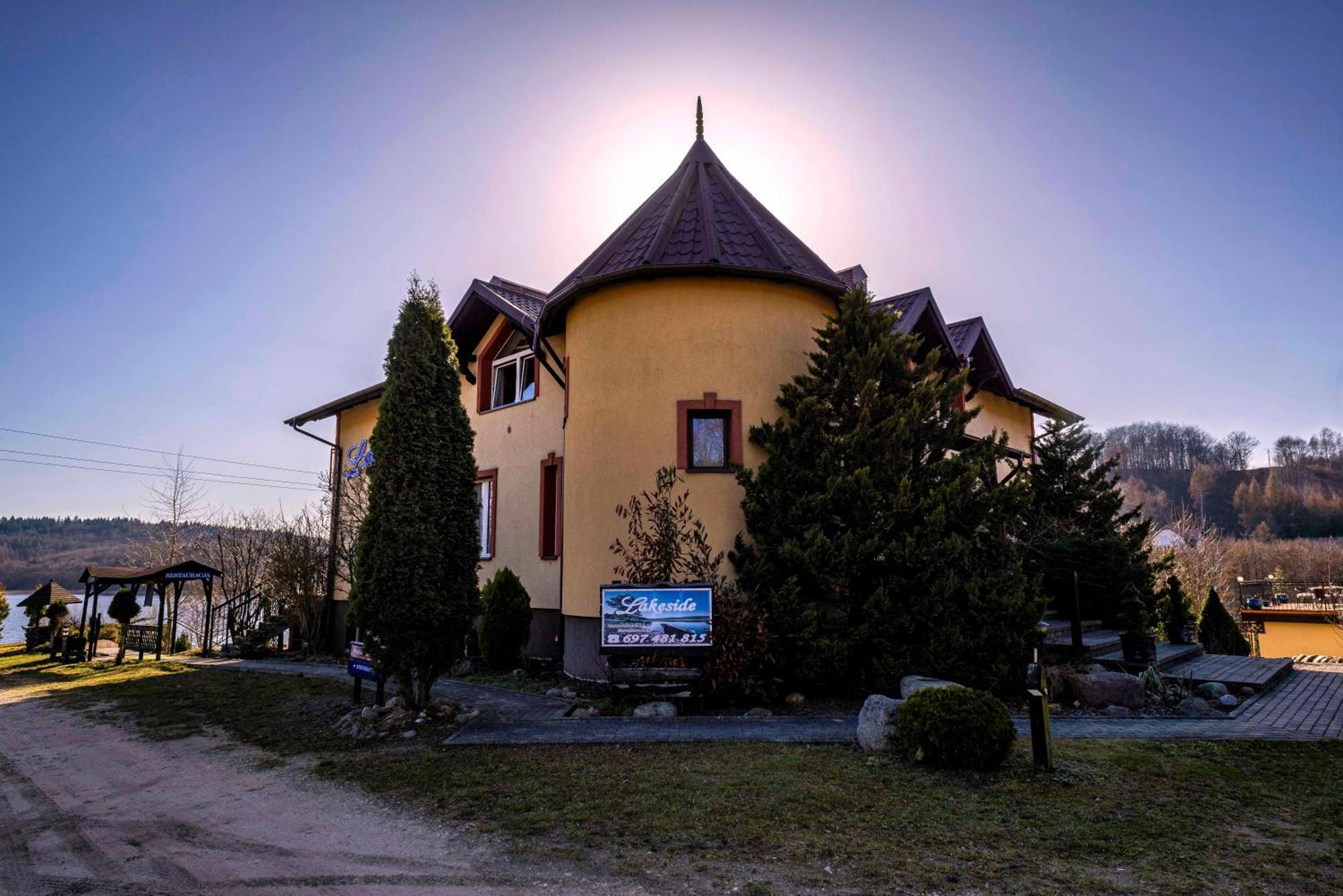Pensjonat Nad Jeziorem Lakeside Brodnica Dolna Exteriér fotografie