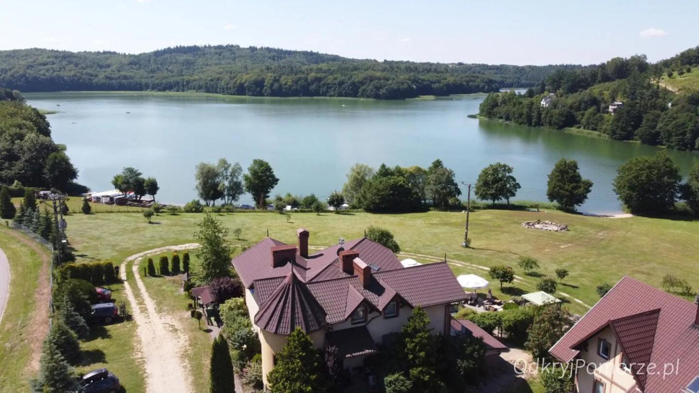 Pensjonat Nad Jeziorem Lakeside Brodnica Dolna Exteriér fotografie